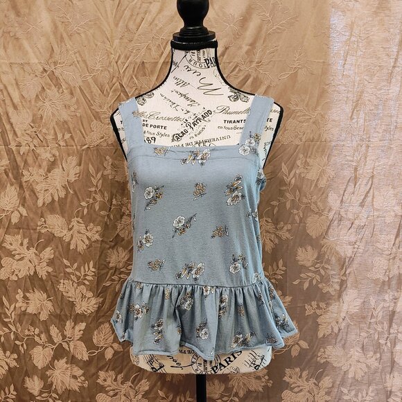 LOFT Tops - Loft Outlet Blue Smocked Floral Tank Top, Size M, Like New!